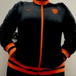 Nike branded women’s XL San Francisco Giants track jacket